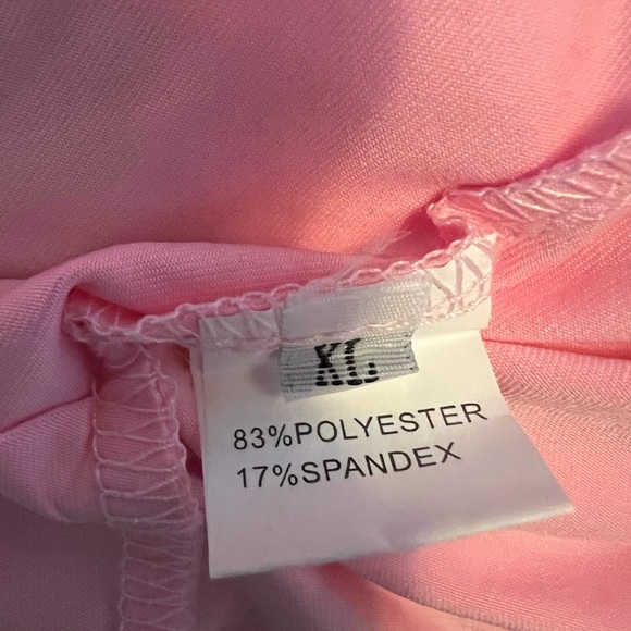 NWOT Pink rhinestone fringe crop top - Picture 4 of 4